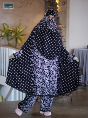 Khimar and Plazu set by Meerab Style C-601